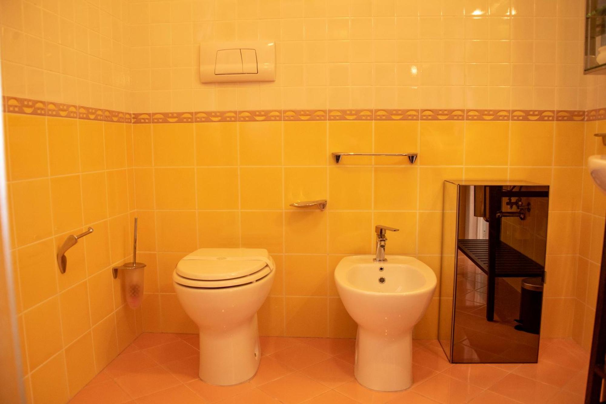 Reginella Guest House Salerno Dış mekan fotoğraf