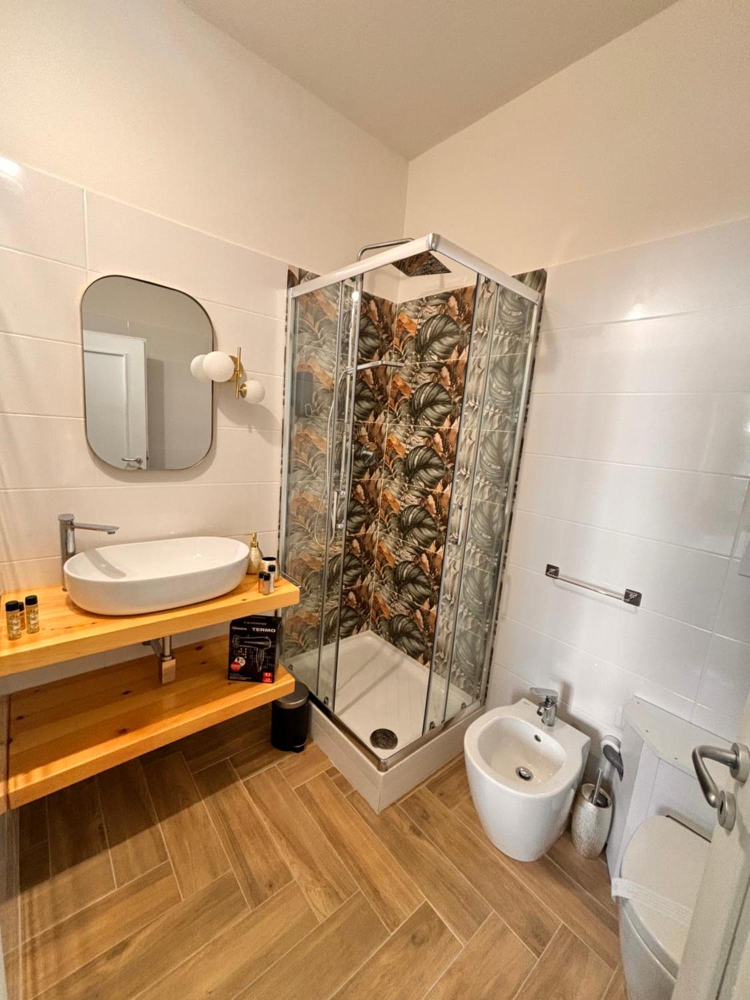 Reginella Guest House Salerno Dış mekan fotoğraf