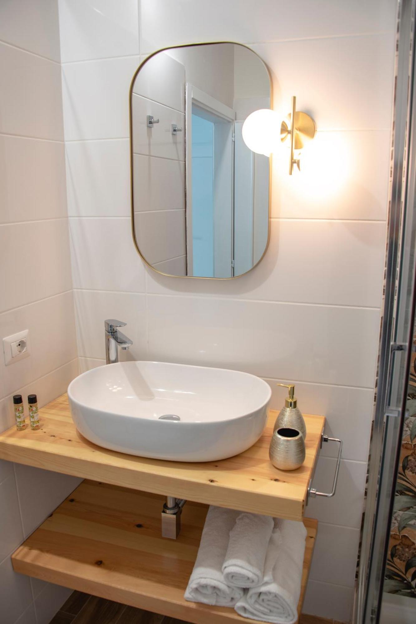 Reginella Guest House Salerno Dış mekan fotoğraf