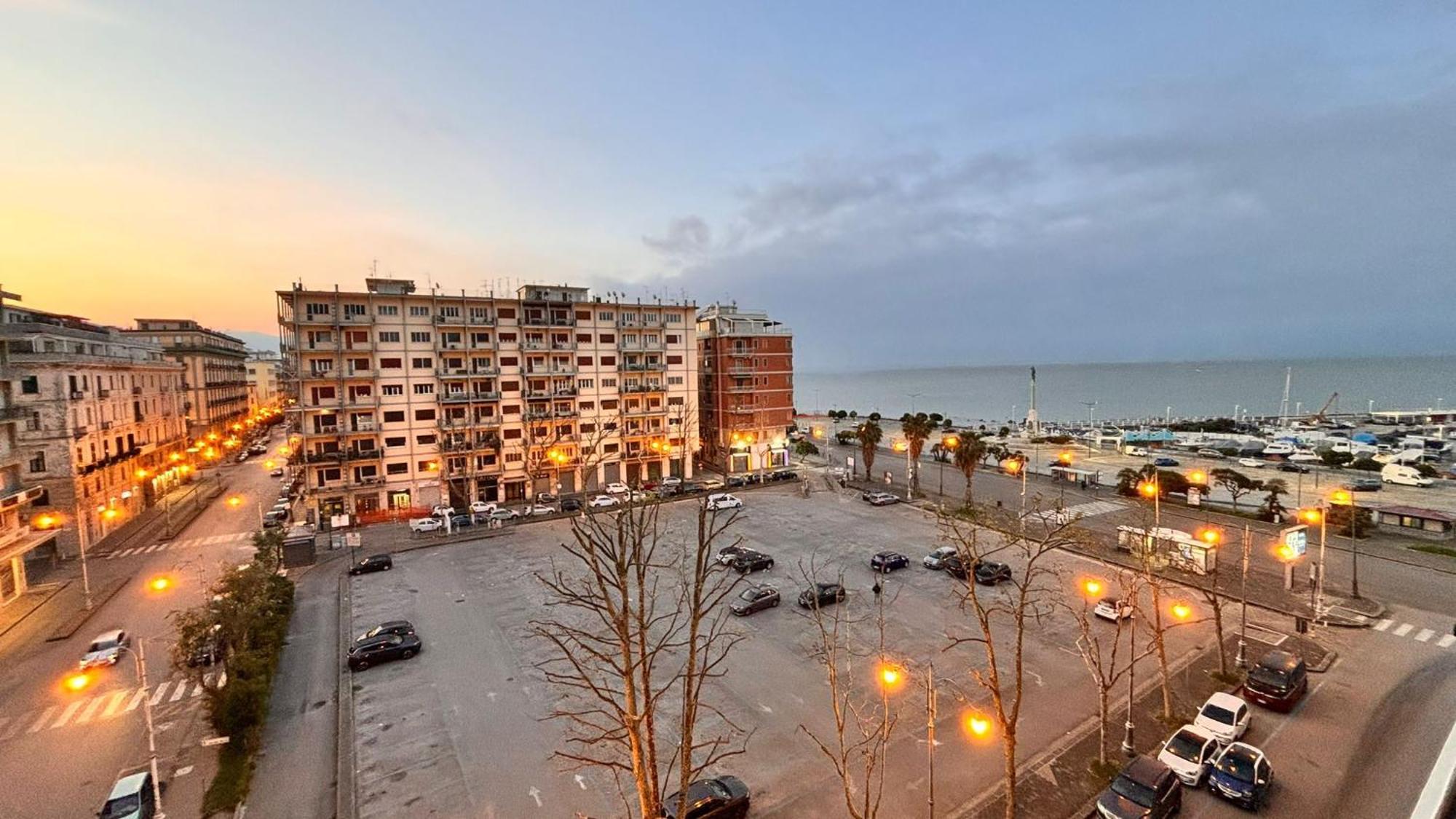 Reginella Guest House Salerno Dış mekan fotoğraf